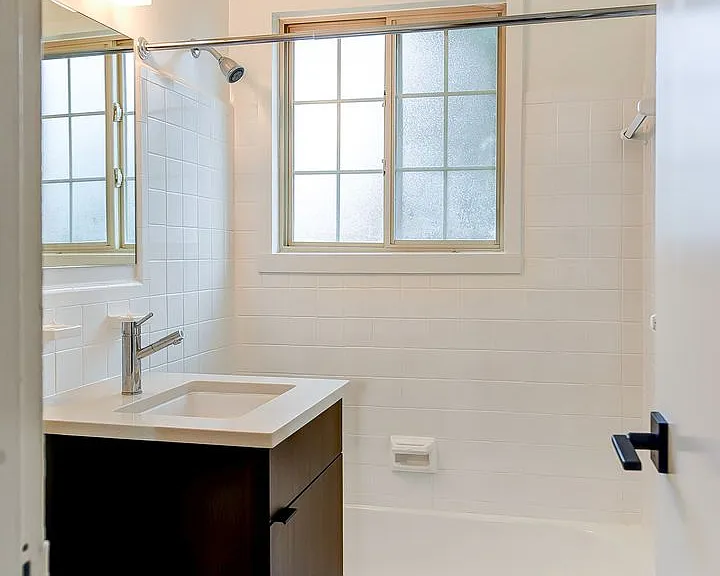 Elevated Northwest DC Living at The Pinnacle — Photo 48