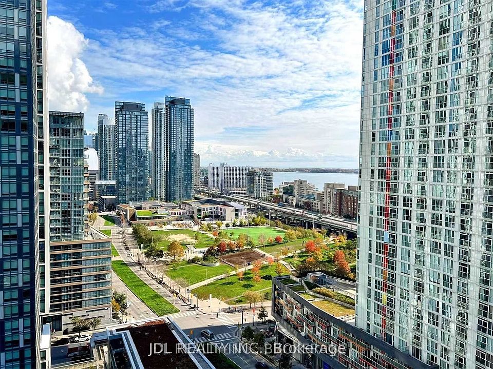 1st image of 170 Fort York Blvd #1907