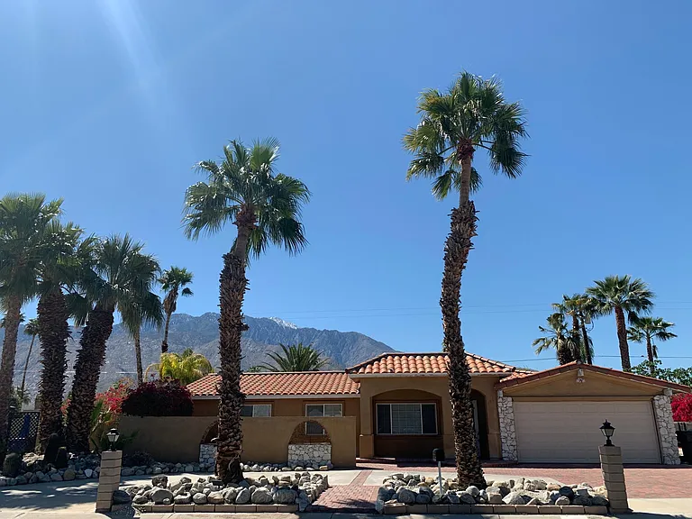 1851 N San Gorgonio Rd — Photo 3