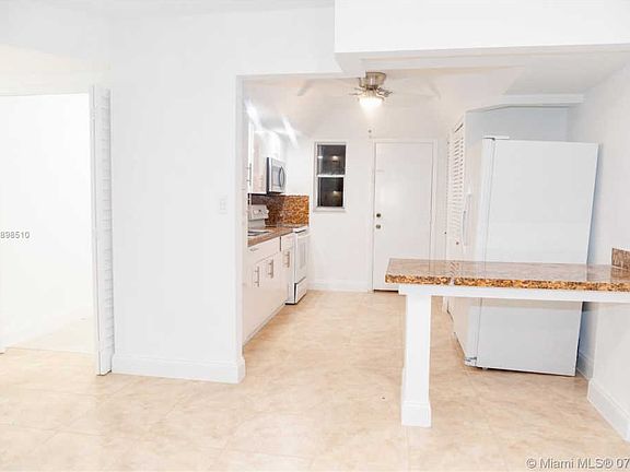 4th image of 1950 W 54th St APT 205