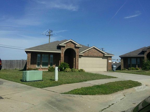 2nd image of 2131 Stonewood Dr