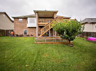 5746 S Fox Hollow Ave, Springfield, MO 65810