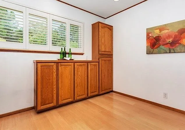 Carpenter Ct — Photo 10