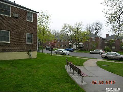 3rd image of 5833 251st St