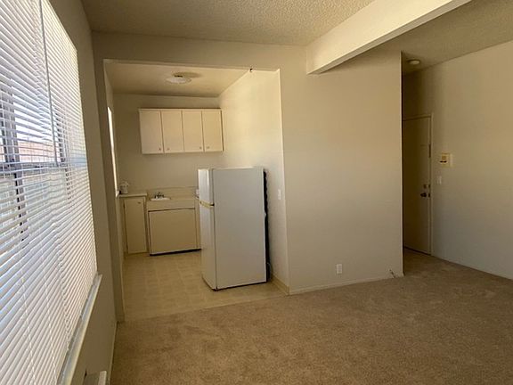 5th image of 1106-1112 Walnut St #3101