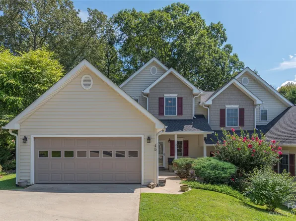 45 Viera Dr, Swannanoa, NC 28778