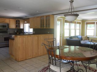 1481 Union St, Manchester, NH 03104