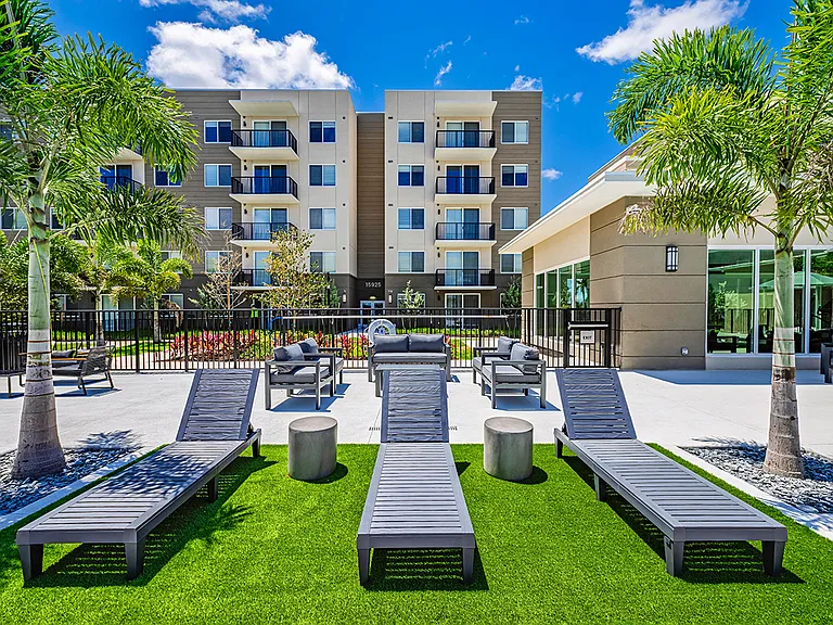 Resia Golden Glades — Photo 18