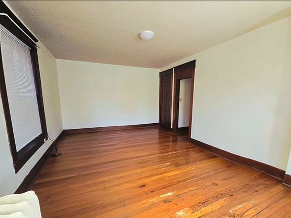 2nd image of 506 W College Ave #3