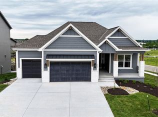 1717 SW Arbormill Ter, Lees Summit, MO 64082