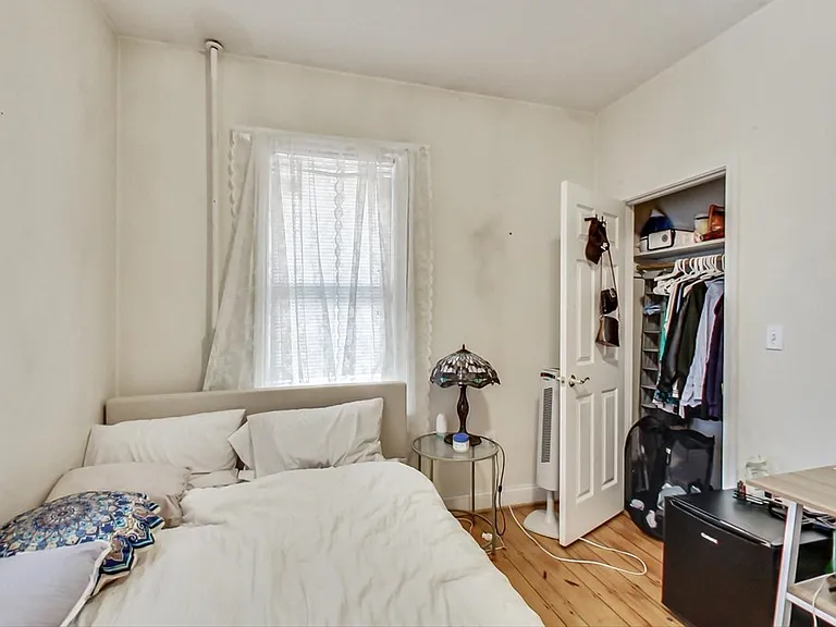 47 Hillside St #A — Photo 22