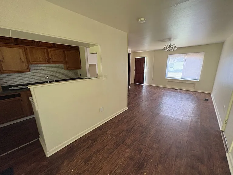 4131 Klepinger Rd — Photo 3