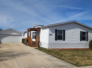 255 Hibiscus Cir, Matteson, IL 60443