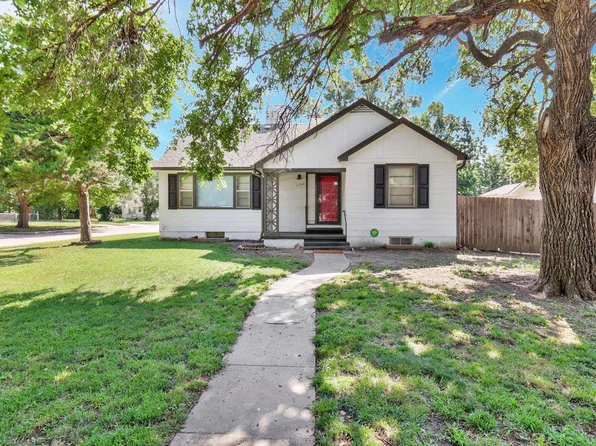 1102 S Yale St, Wichita, KS 67218