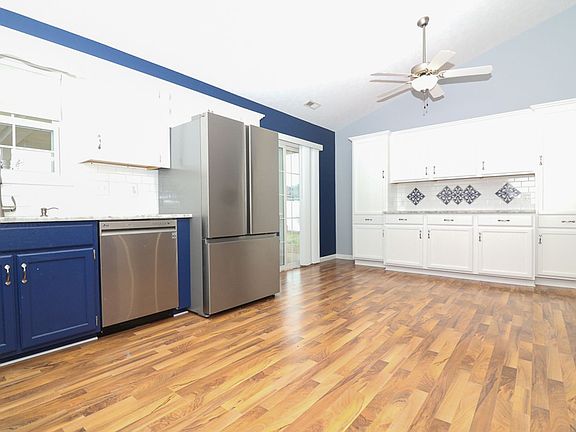 4th image of 106 Ethan Ct
