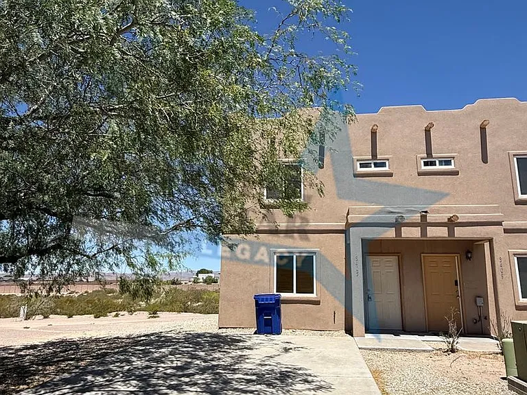 3405 Valverde Loop — Photo 1