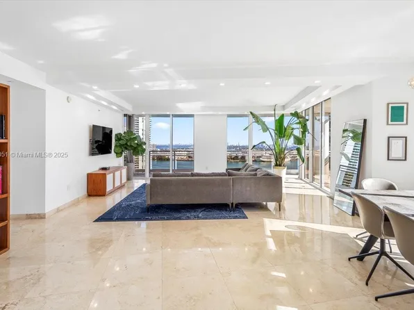 901 Brickell Key Blvd APT 2608, Miami, FL 33131