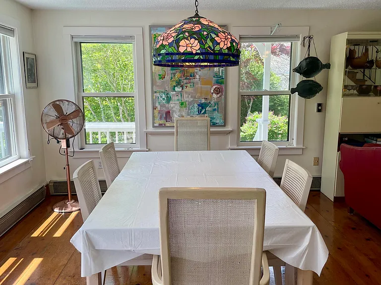 30 Snows Ln — Photo 13
