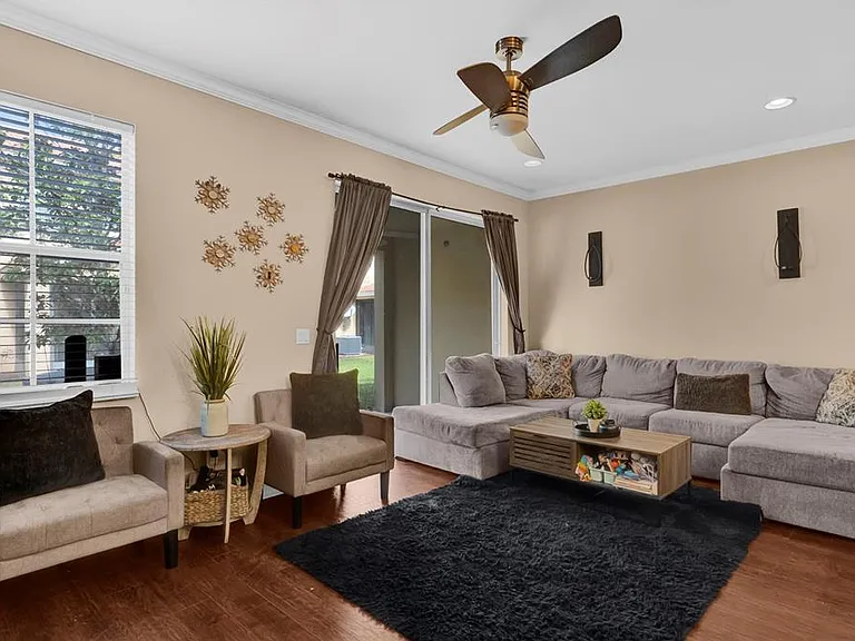 5150 Fiorella Ln — Photo 8