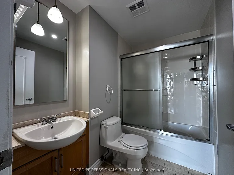 60 Byng Ave #1812 — Photo 12