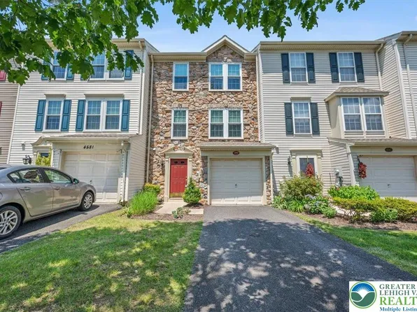 4583 Jasmine Dr, Center Valley, PA 18034