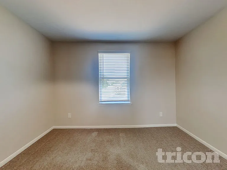 692 Totem Trail Dr — Photo 12