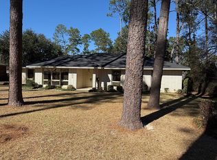 2313 Arcadia St, Hattiesburg, MS 39402