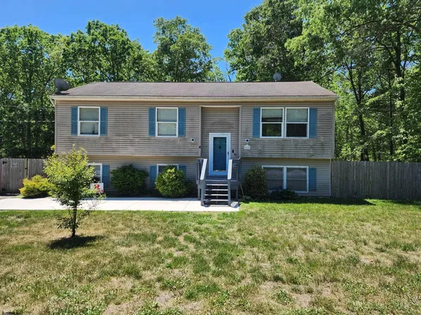 627 Dogwood Ave, Egg Harbor Township, NJ 08234