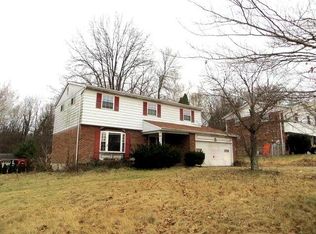 9376 Montoro Dr, Cincinnati, OH 45231