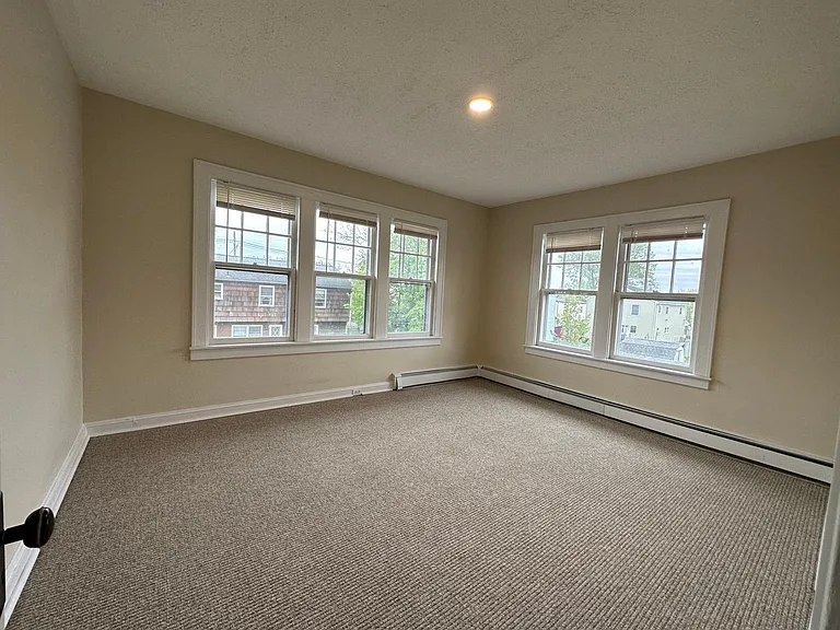 275 Kilcourse St #4 — Photo 5
