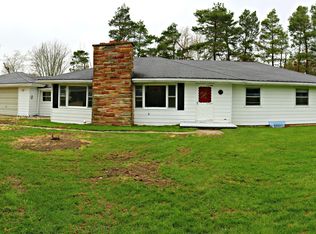 5139 E Gresham Hwy, Potterville, MI 48876