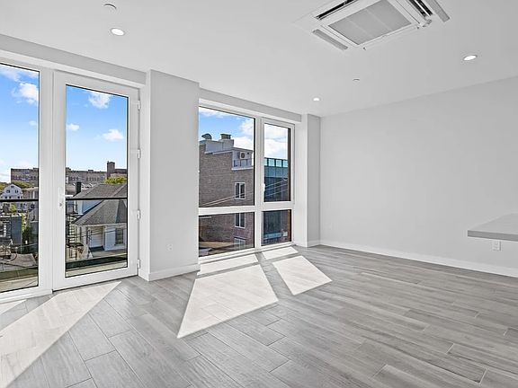 4th image of 157 Beach 96th St #3A