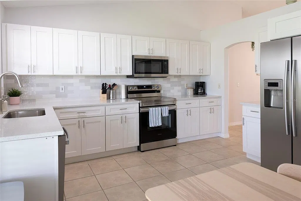3 bed, 2.0 bath, 1535 sqft, $2,800 — Photo 3
