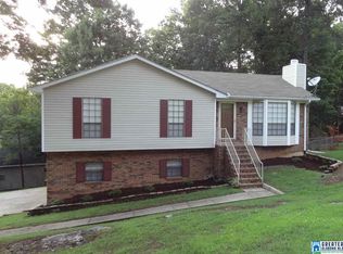 1760 Tall Oak Cir, Birmingham, AL 35235
