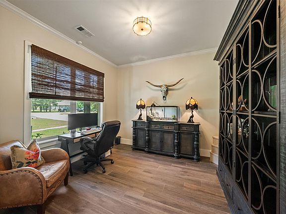 4th image of 8861 Catamaran Way