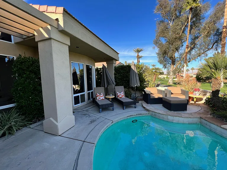 75145 Spyglass Dr — Photo 4