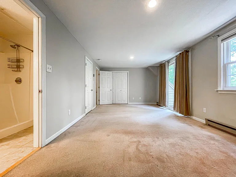 5 Dresden Ct — Photo 48