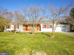 16 Bel Voi Dr, Berryville, VA 22611