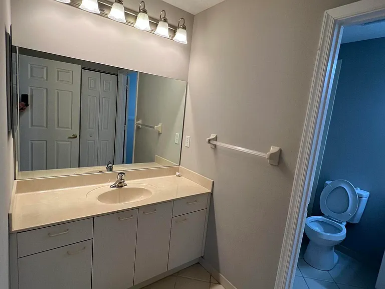 9070 Dupont Pl — Photo 44
