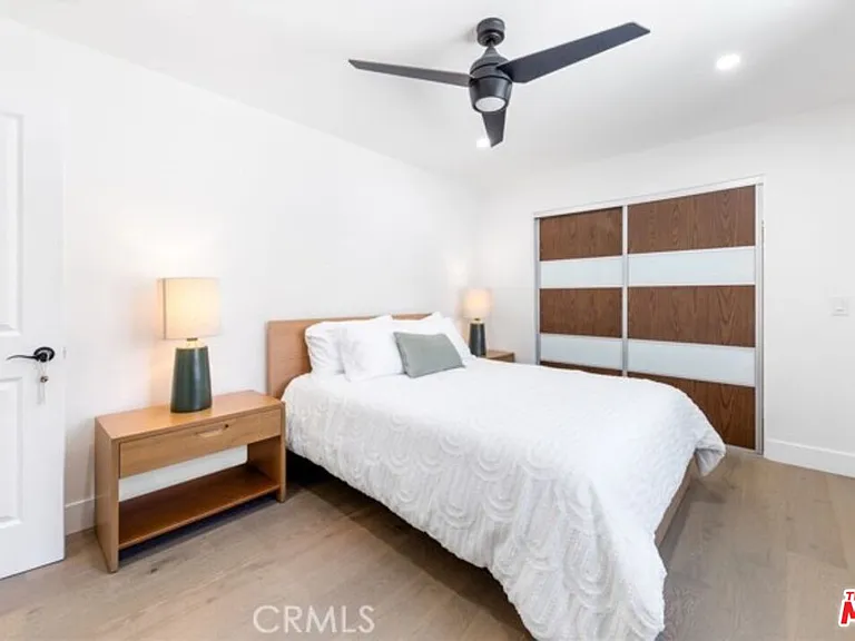 2199 Summitridge Dr — Photo 40