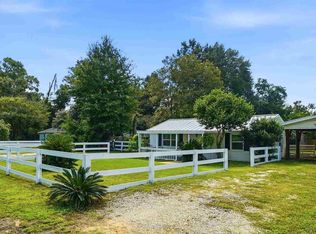 3955 Diamond St, Pace, FL 32571