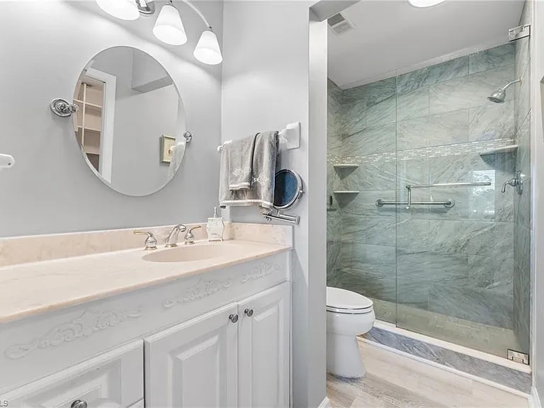 5928 Cranbrook Way #D202 — Photo 9