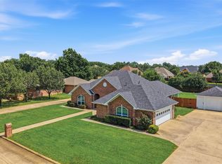 2502 Evelyn Rd, Whitesboro, TX 76273