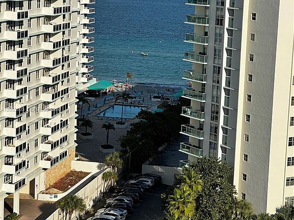 3rd image of 3800 S Ocean Dr APT 1518