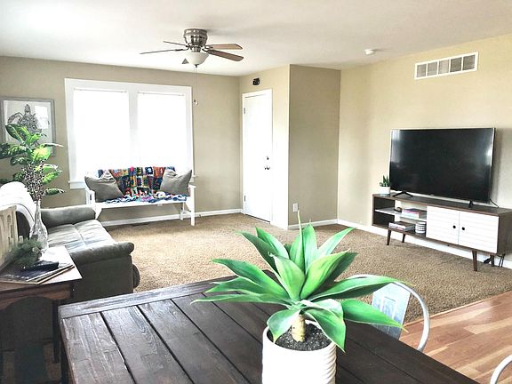 5th image of 1450 Lake Blvd #1