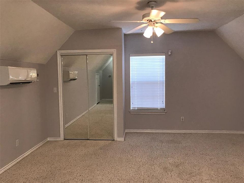 1st image of 10027 Crestwater Cir