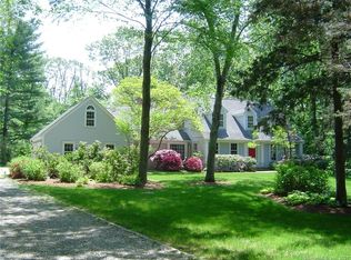 52 Strawberry Hill Rd, Madison, CT 06443