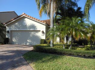 17105 Newport Club Dr, Boca Raton, FL 33496