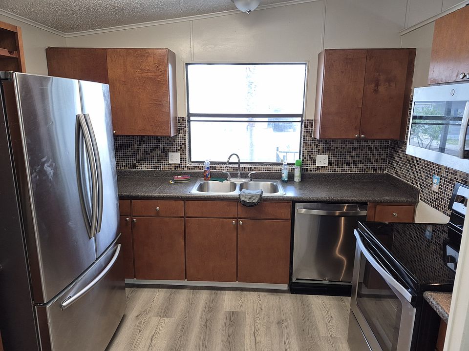 36135 Primrose Ln, Zephyrhills, FL 33541 | Zillow
