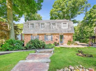 425 Hunting Creek Rd, Canonsburg, PA 15317